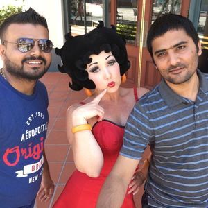 Meet your Posher, Ketan